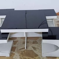 ميز طبلات • استعمال قليل • نظيف