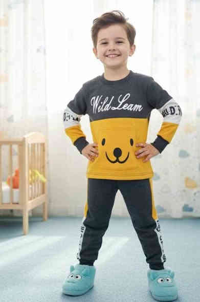 💁 تراكات اطفال  شتائي كوالتي عالي جدآ 💁
💸#الاسعار_تتراوح_7_و_8__فقط 💸
متوفر توصيل🚕 جميع المحافظات 5 
شرط الفحص امام المندوب حبايبي
 شاركو المنشور وتابعو كل ماهو جديد
للحجز واستفسار اكثر راسل صفحة او اتصال على رقم تالي
(***********)📱 واتساب 
#بضاعة_درجة_اولى_شرط_شتوي_مبطن_اصلي
