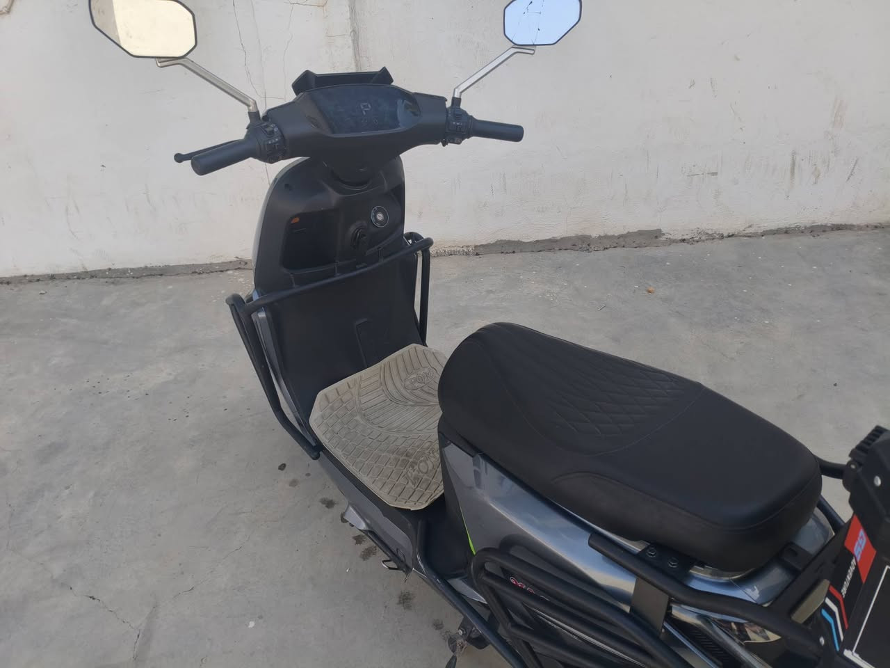 سلام عليكم عندي هاي دراجه MS دراجه أخت صفرفول موصفات بطاريات شرط نضام بك كهربائيات كلها شغاله اسعر 700 وبي مجال
***********-***********
