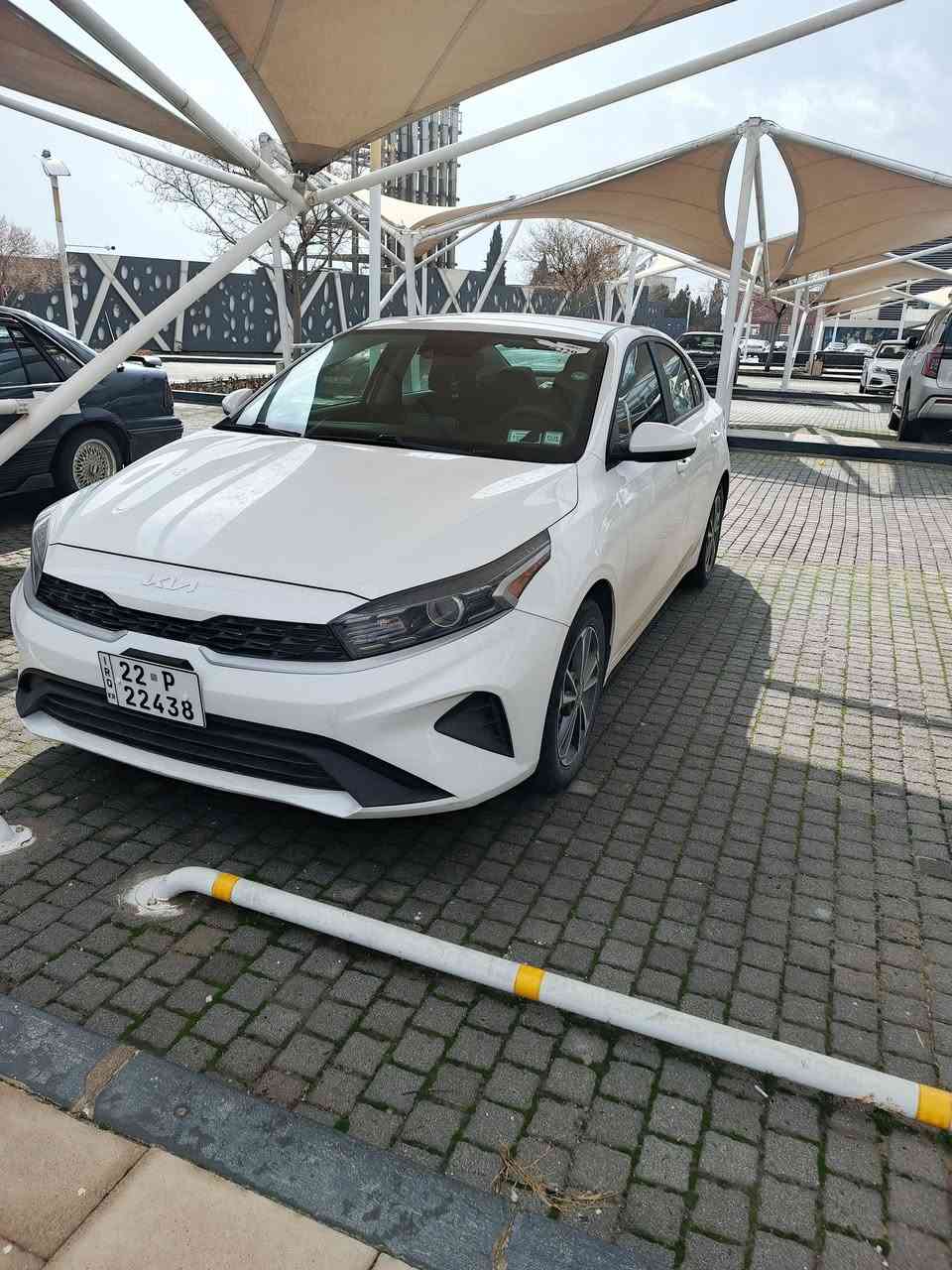 فورتي 2023 بدون  ايرباك  بدون صبغ مكفوله ماعد دعاميه خلفيه سعر 155 ***********
