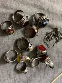 محابس • فضة قديمة • ثقيلة