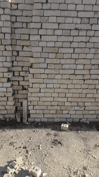 بناء مصري • شغل درجه اولى • مهندس ومعلم