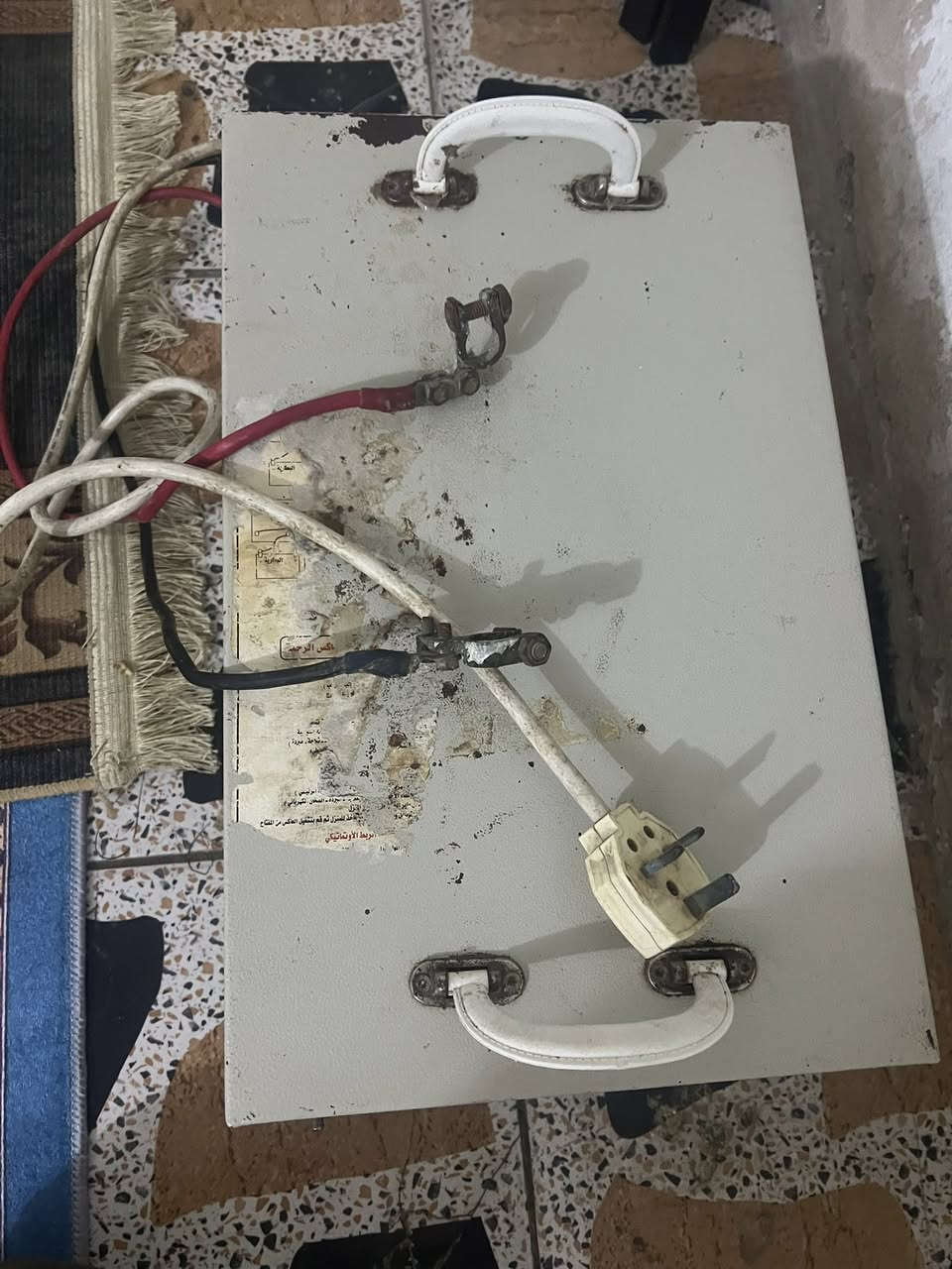 عاكسه تشتغل على باتريات الوري تشغل أضويه وبنكات بيت كامل السعر خاص


**إذا كنت صاحب هذا الإعلان وتريد حذفه لأي سبب، رجاءا أرسل رسالة إلى الدعم الفني**