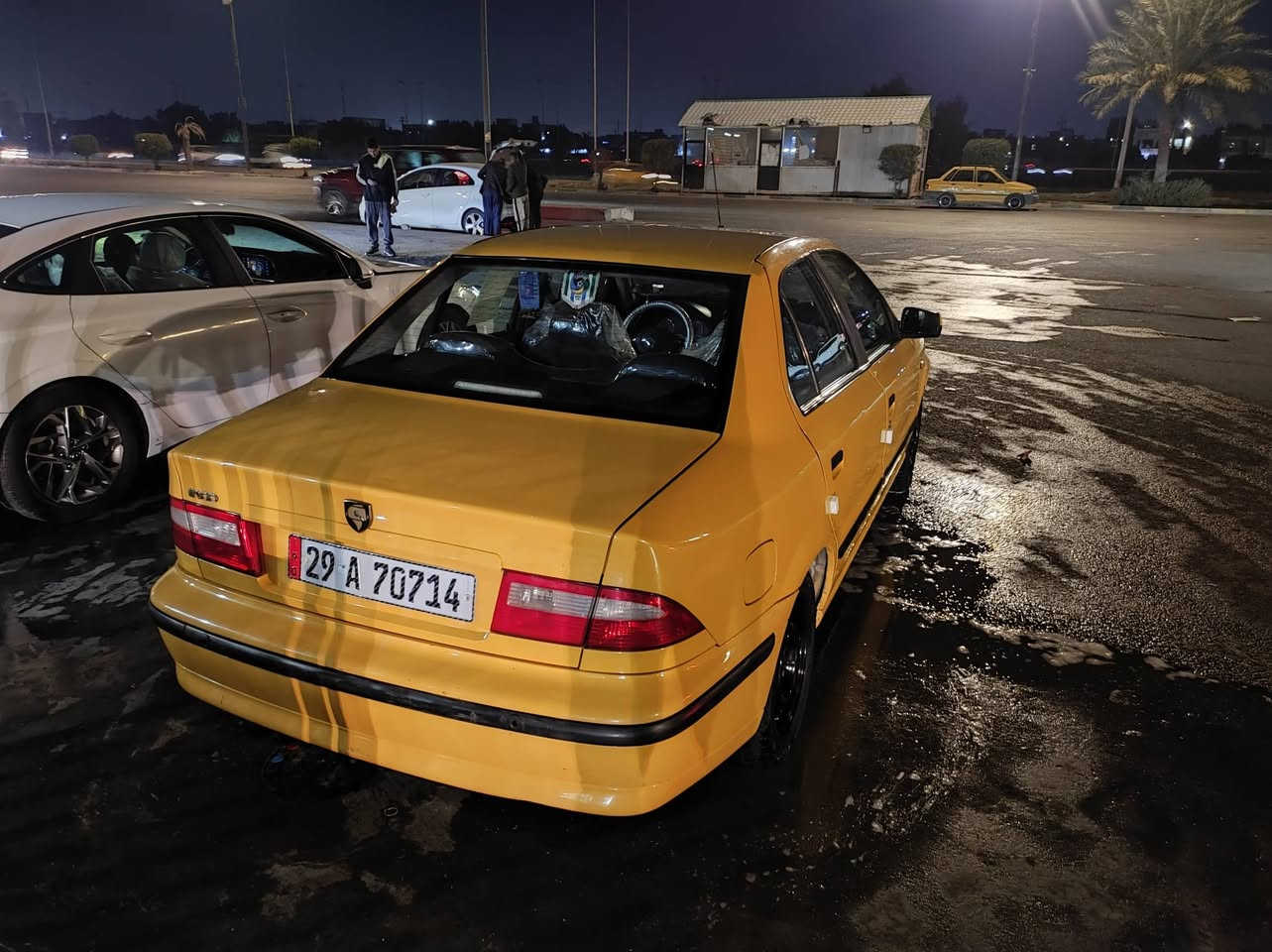 السلام عليكم جميعا للبيع للبيع فقط اخوان
سمند موديل 17 سيارة مكفولة من كل نواحي مكينة لاتنقيص ولاتبخير كير مكفول صدر جديد كلج جديد كهربائيات كلها شغالة تبريد شغال لا ظربة ولاصبغ صفاح حلوة كلش رقم  واسط انكليزي جديد مصفرة هيئة وغرامات بسمي سيارة تحويل مباشر اي مكان تريد 

مدوشمة كشنات وارضيات حوضية وسفاري وبطاين ابواب دركة محورة هورن 

تخم نوزل جديد تخم بلكات جديد عبوة فيت بم جديدة سيارة جاهزة من كل نواحي كبل للشارع متصرف عليها ابد 

السعر 55وبيها مجال بسيط جدا الشراي يتصل ***********مكاني بغداد الجديدة سيارة مااشتغل بيها تكسي اروح وارجع بيها فقط (بيها هورنات بوش تريدهن وية سيارة ابيعهن أو تريد اشيلهن)
