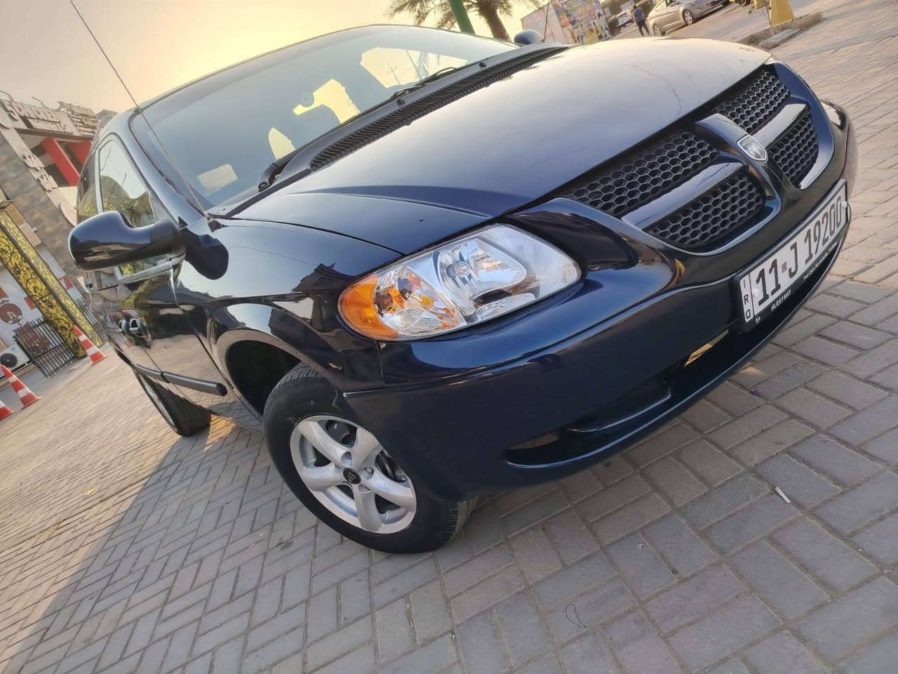 سلام عليكم
دوج كرفان بترا2005
محرك 3300مال حاويه
كيراوتو حاويه
منظومة تبريد جديده
صدر خلفي امامي نظيف 
تخم تاير نظيف
داخل نظيف 
كشتات دوشمه جديده
صبغ عام لجماليه
سياره جاهزه ترايك بصره 
رقم بغداد الدولي باسمي 
هزه جديده
تحويل ثاني يوم 
مكان لسياره دوره 
السعر 73وبيها مجال بسيط
***********
***********
