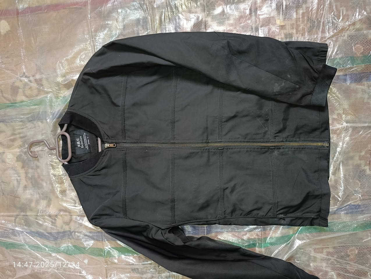 قمصله كريمه الاصليه متوفر مفرد *********** ولخاص مفتوح للاستفسار
