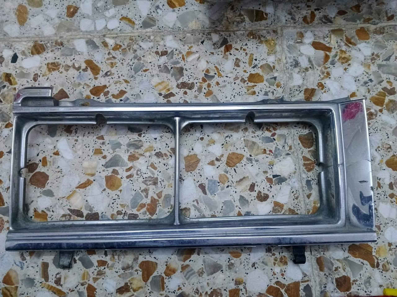 عطرات وسكنات كراون 81 ياباني اصلي مكاني بغداد ***********
