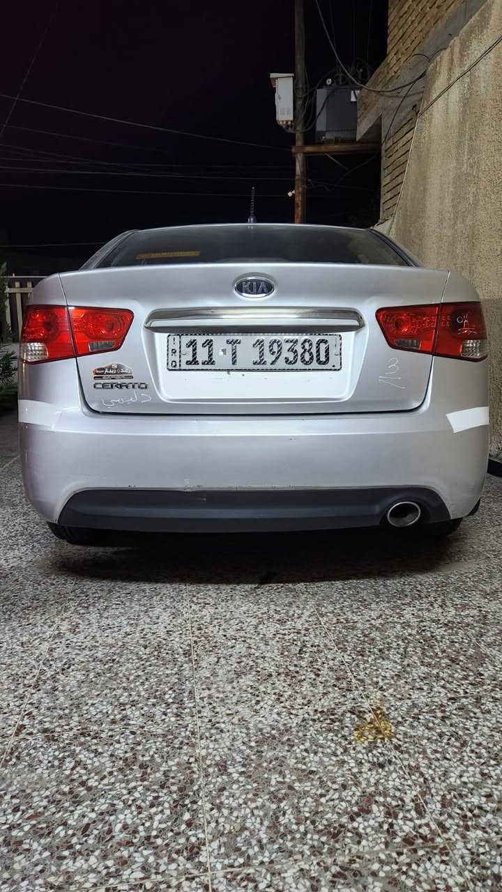 كيا سيراتوا ٢٠١١
السلام عليكم 
كيا سيراتوا ٢٠١١  بأسمي
  وارد خليجي  -  ماشيه ١٥٥ الف
 السيارة متعوب عليه ومرتبه ومتصرف عليها دينار
 بيها بارد مكانين بسيطات 
مكينه ١٦٠٠ كير ٦ نمر 
تحكم ستيرت وشاشه وكاميرا اصليات 
مكان السيارة بغداد المحمودية 
السعر ١١٥ 
***********
