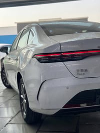 دسترويل • ٢٠٢٥ • ٨٠٠٠