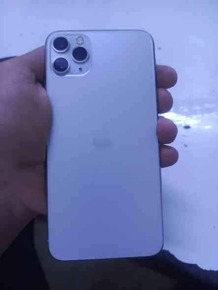 السلام عليكم ١١برو ماكس ذاكره 256جهاز نضيف فقط مبدل شاشه اصليه وكاله بطاريه 96والله قطاره بل شحن لجهاز راجع واتر بروف كاميراته فول للبيع أو مراوس حسب القناعه سعر 280وبي مجال قليل مكاني فلوجه رقم الهاتف ***********
