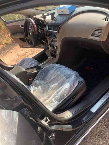 ماليبو موديل 2012 خليجي +منظومة غاز إيطاليه 
مكفولة كفالة عامة حسب السونار بالصور
مواصفات LTZ فول
محرك 4 سلندر  
حجم محرك 2400
داخل بيجي
كشنات جلد
كشنات كهربائي 
حساسات خلفي 
تحكم استيرن 
ثبيت سرعه 
مانع انزلاق 
كير محرك بشرط لا صرف لا بخار كلش جديد 
تخم تايرات جديد
كهربائيات كلها على وضع الشركة 

السعر _ 110 و بيها مجال
***********
