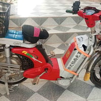 للبيع رقم الهاتف 07850910724سعر 190وبها مجال
