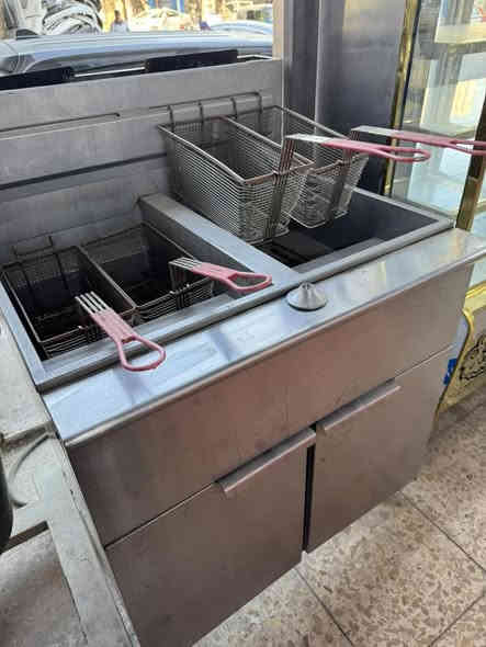 بسم الله الرحمن الرحيم
وصول بضاعه مستخدم وجديد ماركات ممتازه اسعار مناسبه 
للاستفسار *********** سيد احمد
