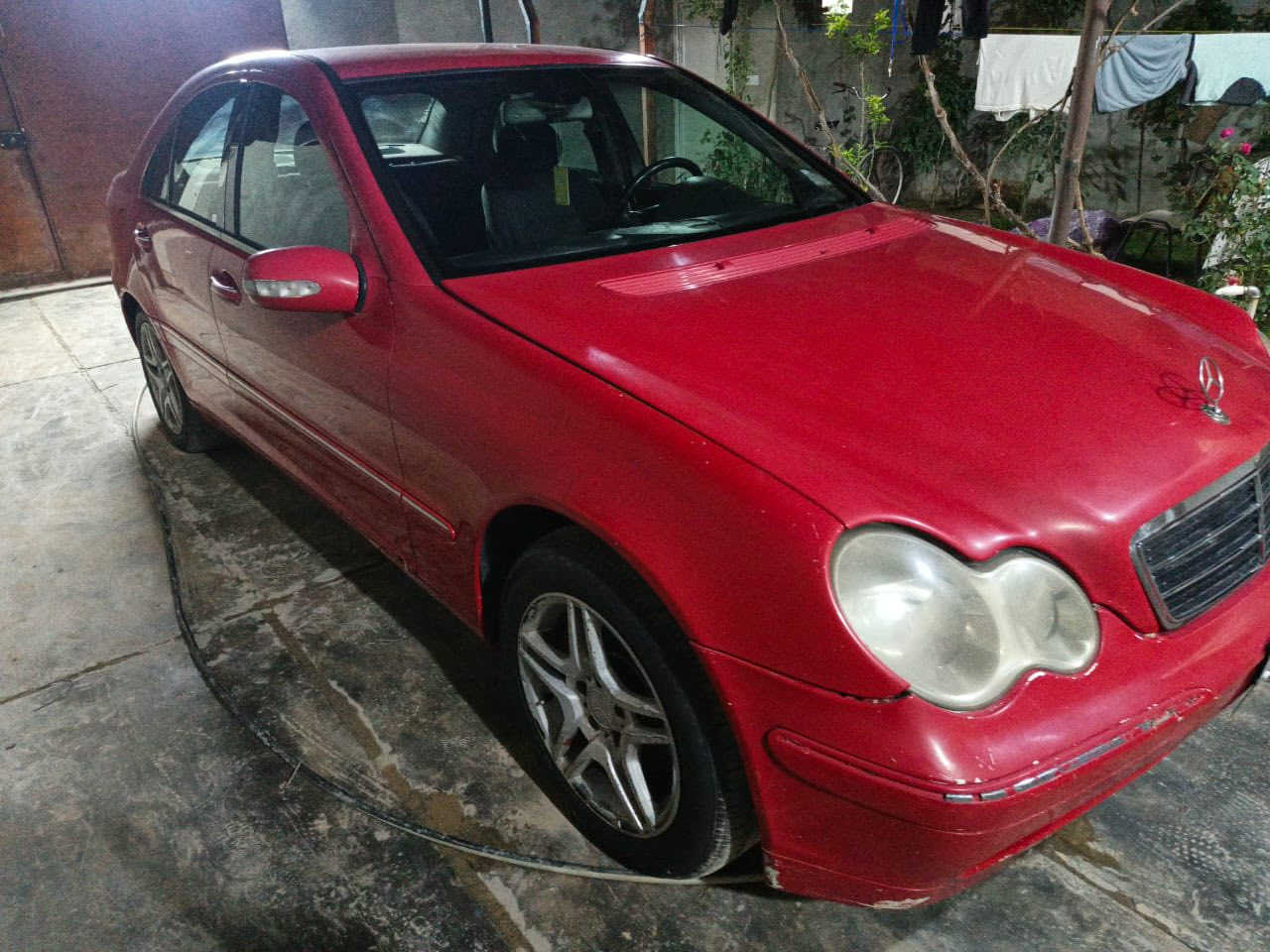 سياره مارسدس 2003 كركوك الرقم ورقي الارقام واصله مع القرص مدرية مرور كركوك عليه غرامه 200 الف صاحبه الشرعي مااندله عنوانه النجف الاشرف قضاء الكوفه ماتوصلت وياه نضافه السياره % 75  عنواني سامراء *********** السعر 50 ورقه وبيه مجال
