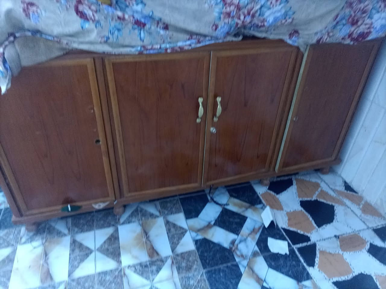 للبيع ***********
