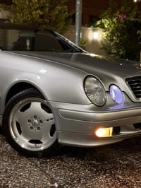 وبركاته  للبيع مرسيدس clk320 من القطع القليله بلعراق السياره ادوات(حدي...
