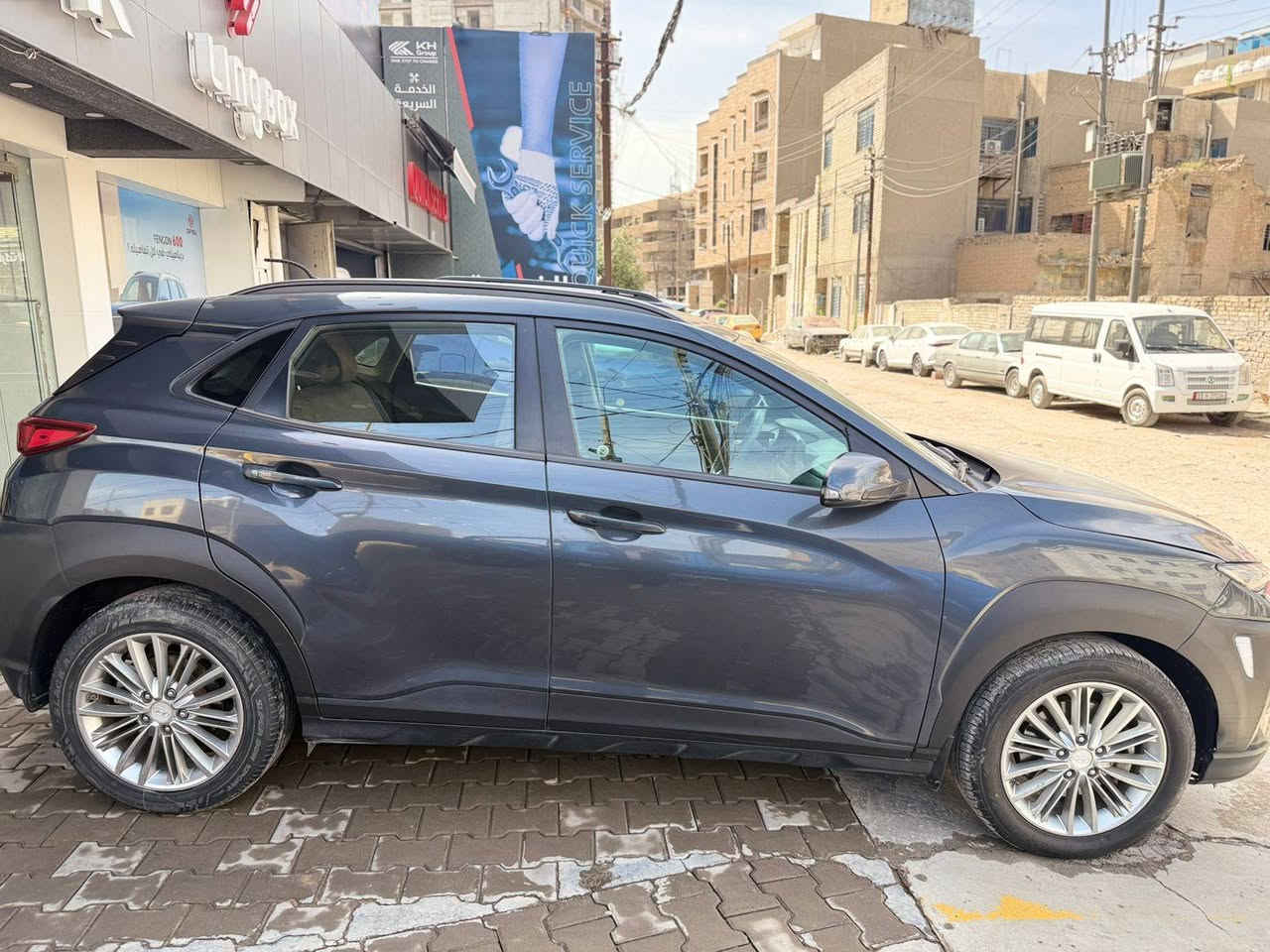 السلام عليكم
كونا للبيع 
موديل 2020 وارد امريكي ضرر بنيد مصبوغ فقط 
محرك 2000 دوش 
ماشية 88000 مايل 
رادار امامي وخلفي 
كاميرا خلفية 
بصمة تشغيل +  ابواب 
كير AT اعتيادي 
رقم بغداد 
للإستفسار *********** اتصال + واتساب
