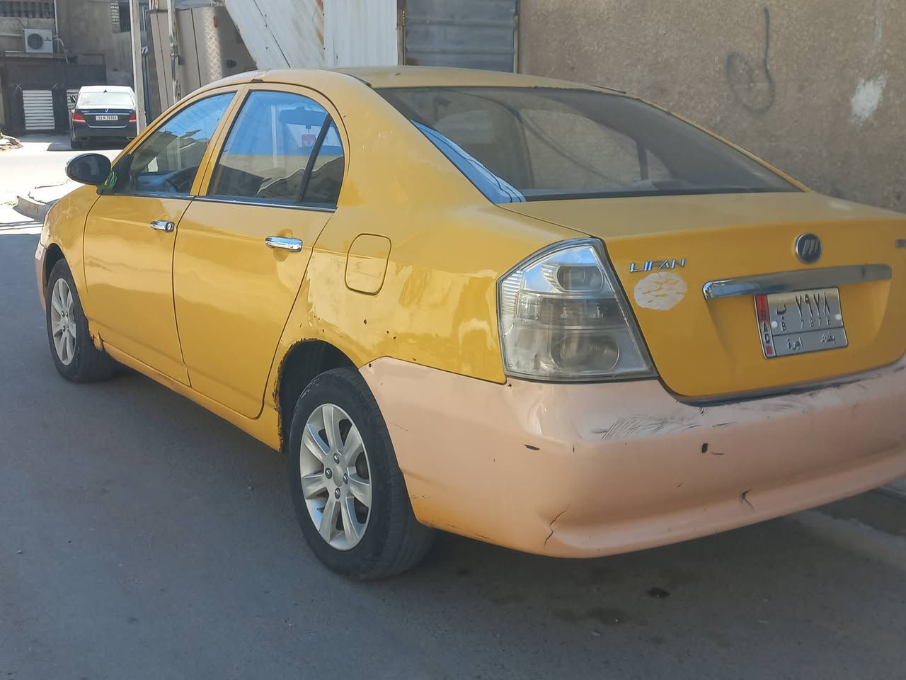 ليفان ٢٠١١ ابلاديه وجاهزه تخم تاير صدر خلفي امامي جديد سنتر لوك السعر ٣٠ مصفره هيه وغرامات هزه جديده مكاني بغداد ***********
