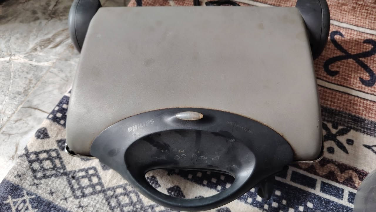 سلام عليكم
اغراض للبيع كلهن شلع قلع ب85 فقط
شغالات ماعدا الخلاط ماطوره محروك


**إذا كنت صاحب هذا الإعلان وتريد حذفه لأي سبب، رجاءا أرسل رسالة إلى الدعم الفني**