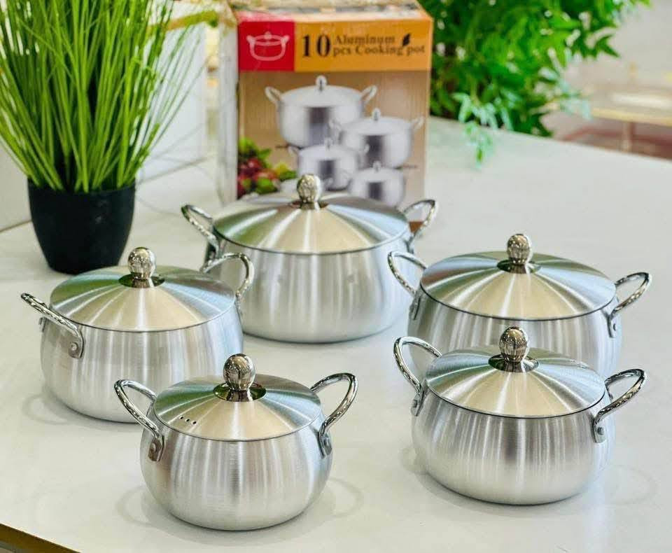 توفر جديد كدر منال العالم الساده الاصلي 
ثقيل الاصلي سيت 5 قطع يكون الكميه محدوده 
قياس 22 سم 20 سم 18 سم 16 سم 24 سم
حجز اوستفسار مراسله الصفحه نرمين علي 
متوفر توصيل فقط


**إذا كنت صاحب هذا الإعلان وتريد حذفه لأي سبب، رجاءا أرسل رسالة إلى الدعم الفني**