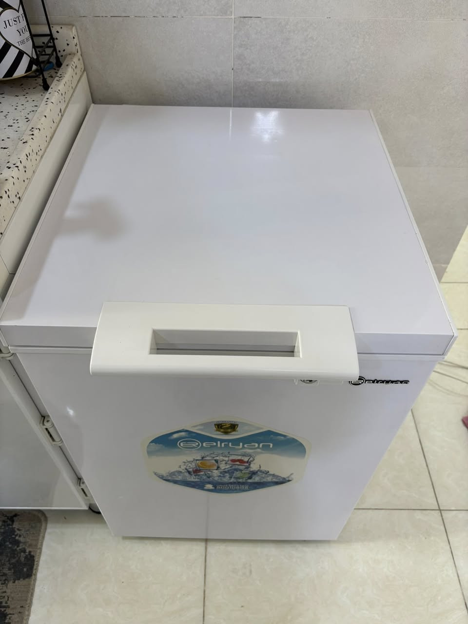 السلام عليكم للبيع مجمده جديده مامستخدمه ابد للتواصل ***********
