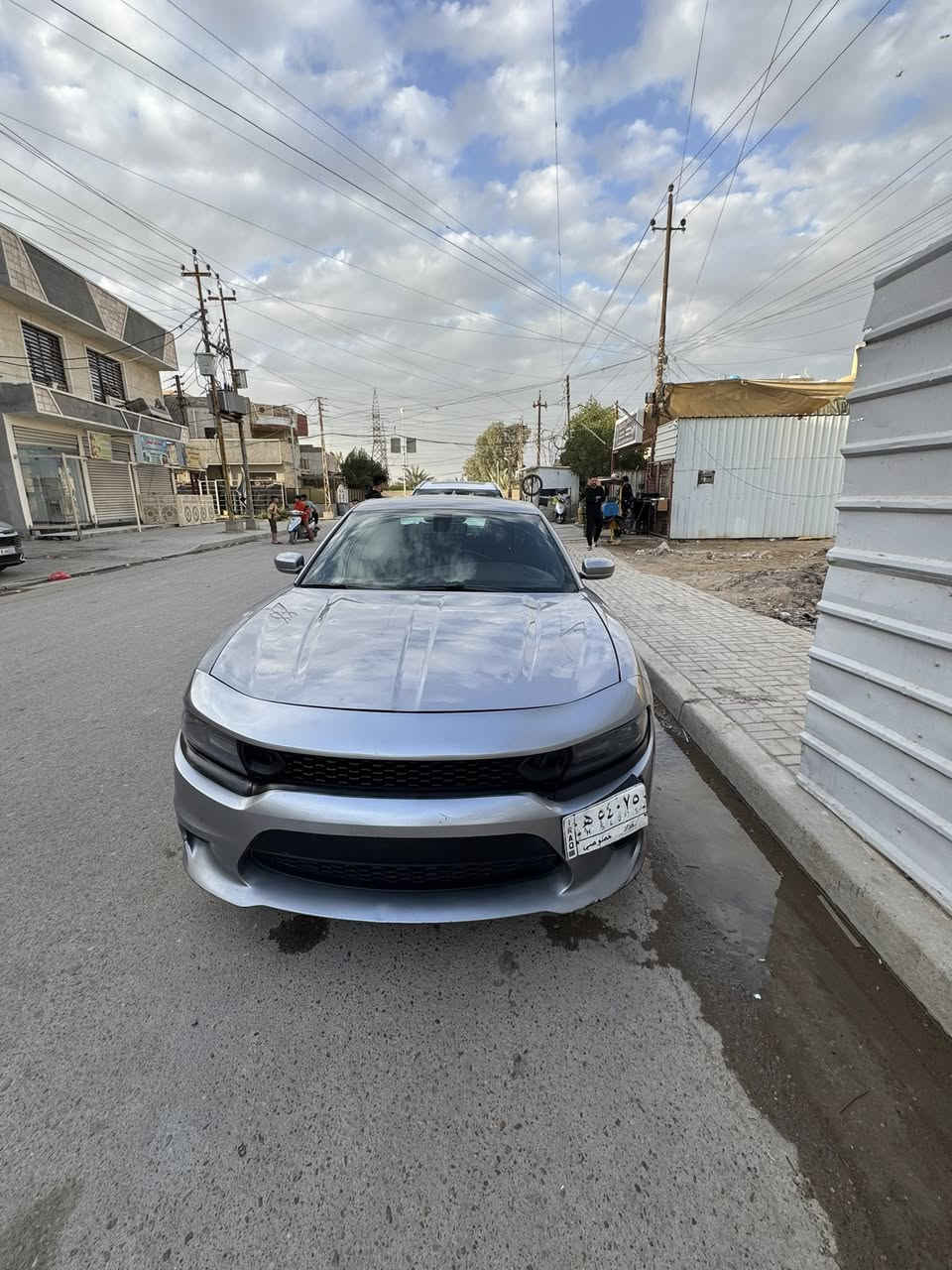 السلام عليكم
دوج جارجر 2018  AWD GT

ماشية 180 كم 
حادثهة فقط جاملغ عكس السايق بدون ايرباك 

رقم بغداد باسمي 

تدفئة كشنات 

شفتات ستيرن 

السيارة جاهزة من كل النواحي 

مكان السيارة بغداد الشعب 

التواصل ع الخاص


**إذا كنت صاحب هذا الإعلان وتريد حذفه لأي سبب، رجاءا أرسل رسالة إلى الدعم الفني**