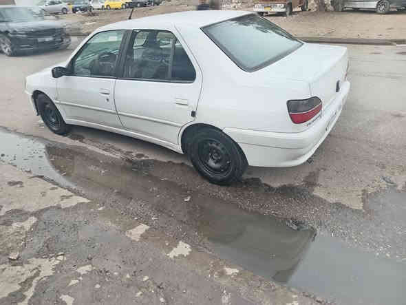 بيجو موديل 2002 كربون مال بنزين بيها شرط الوكاله سعر ٣٨ بيها مجال ***********؟؟؟ ***********
