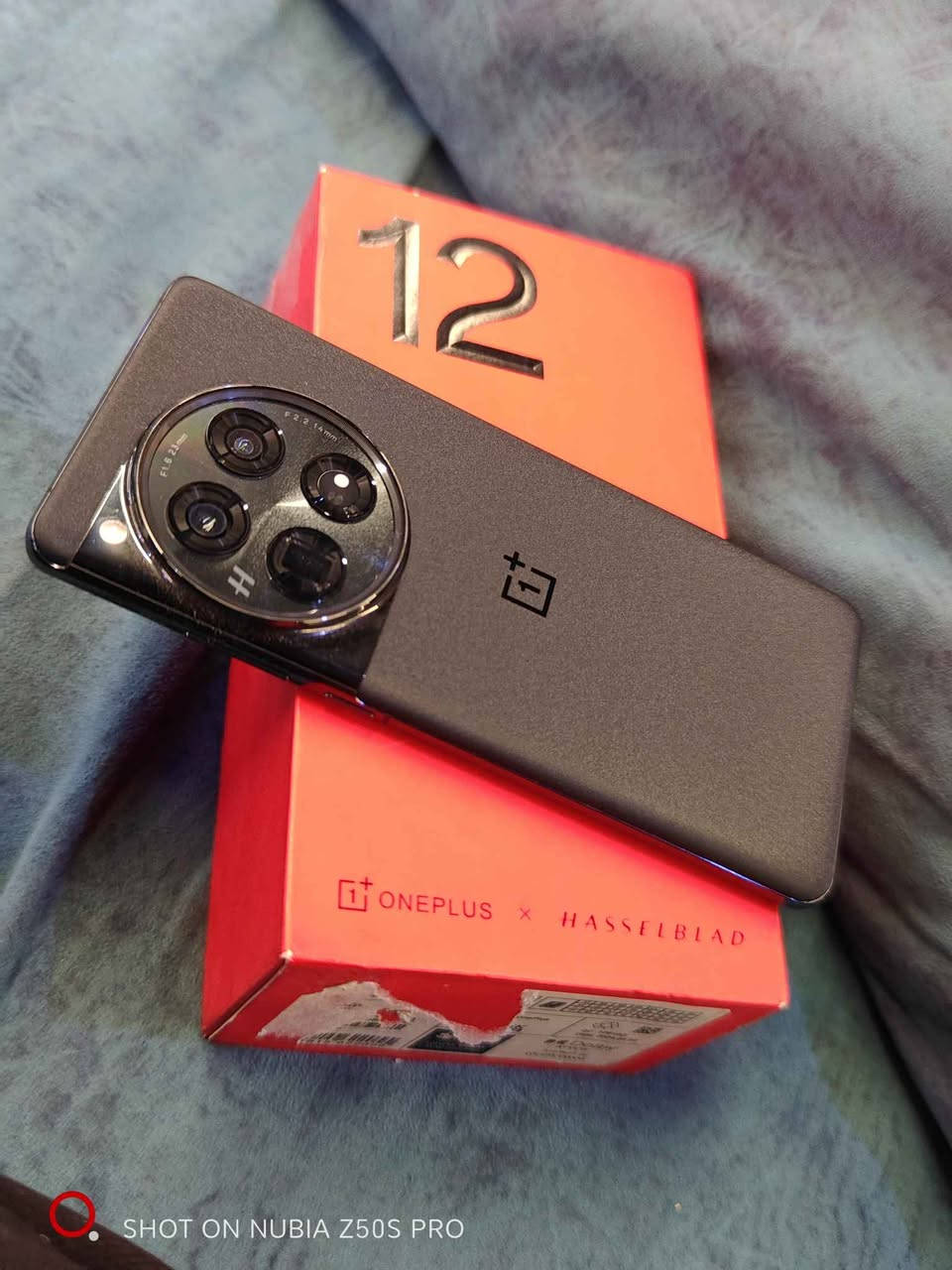 One plus 12 5G 
RAM 12+4 
256GB 
2 sim 
زور زور مةزبوته وةك لوك وايه بى كيشه 
Snapdragon 8 gen 2 زور بقوات ١٢٠ بو بوبجى
كاميراى الترايه زور زور جوانه 
١٠ روژ زمانى لةگةله 
٥٥٠,٠٠٠ معامليكى برايانةى تيا 
توخوا موشتةرى نيت چات مةكه توخوااااا السليمانية, العراق


**إذا كنت صاحب هذا الإعلان وتريد حذفه لأي سبب، رجاءا أرسل رسالة إلى الدعم الفني**