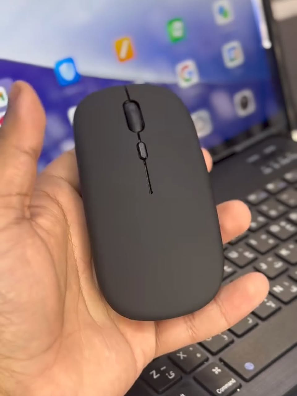 Blackview Link 8

تاب جديد كامل ملحقات حتى ورقة الوصل والضمان موجودة 200 يوم على الشاشة
 كارتون + شاحنة وسماعة + قلم وماوس وكيبورد + كڤر اصلي قوي

الموصفات 👇
​حجم الشاشة: 12.7 بوصة (حجم شاشة لابتوب تقريباً)
​دقة الشاشة: 2.4K دقة جيدة (2176 × 1600)
​تردد الشاشة: 90Hz سلاسة جيدة جداً في للتصفح والألعاب
​نوع الشاشة: IPS تدعم وضع حماية العين
​الرام: (RAM) الكلي 36 گيگا (12GB أساسي + 24GB توسعة)
​المعالج: Helio G100 ثماني النواة (6nm)، مخصص للأداء المتوسط الى عالي وتوفير البطارية.
​التخزين: 256 گيگا ويدعم ذاكرة خارجية حتى 2 تيرا
​سعة البطارية: 8400 مللي أمبير (تدوم يوم كامل استخدام مكثف يومين استخدام عادي)
سرعة ال​شحن: 18 واط (Type-C)
الكامرة ال​خلفية: 16
الكامرة الأمامية: 13
الصوت ​4 سماعات ستيريو (Quad-BOX Speakers) صوت محيطي عالي

يشغل ببجي 60 فريم لليسأل
​
السعر 250 الف
المكان نجف (ماكو توصيل)
تواصل ماسنجر


**إذا كنت صاحب هذا الإعلان وتريد حذفه لأي سبب، رجاءا أرسل رسالة إلى الدعم الفني**