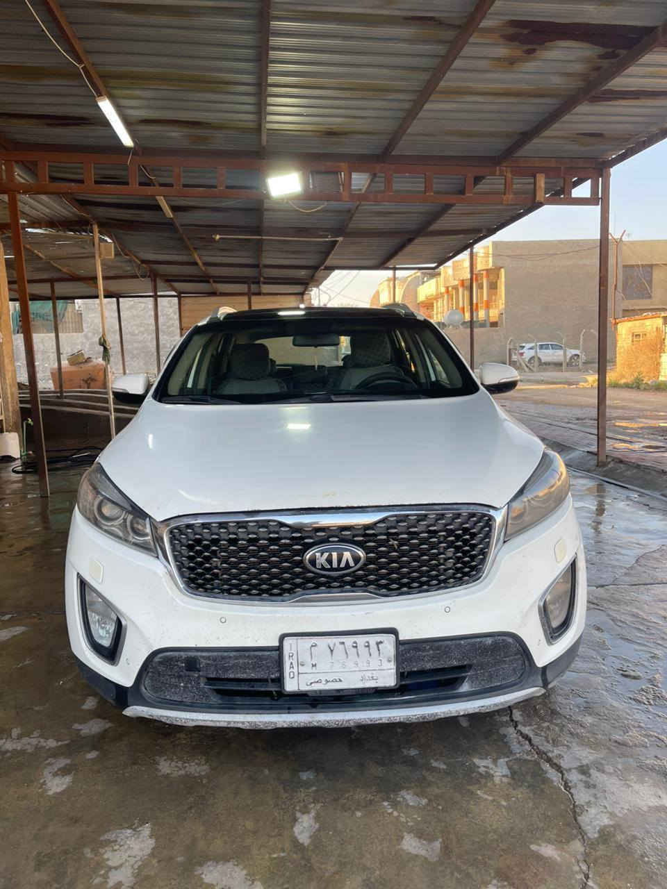 سورنتو ٢٠١٧ خليجي ٧ راكب فول مواصفات عدا الرباعي رقم بغداد مصبوغة عام
***********
