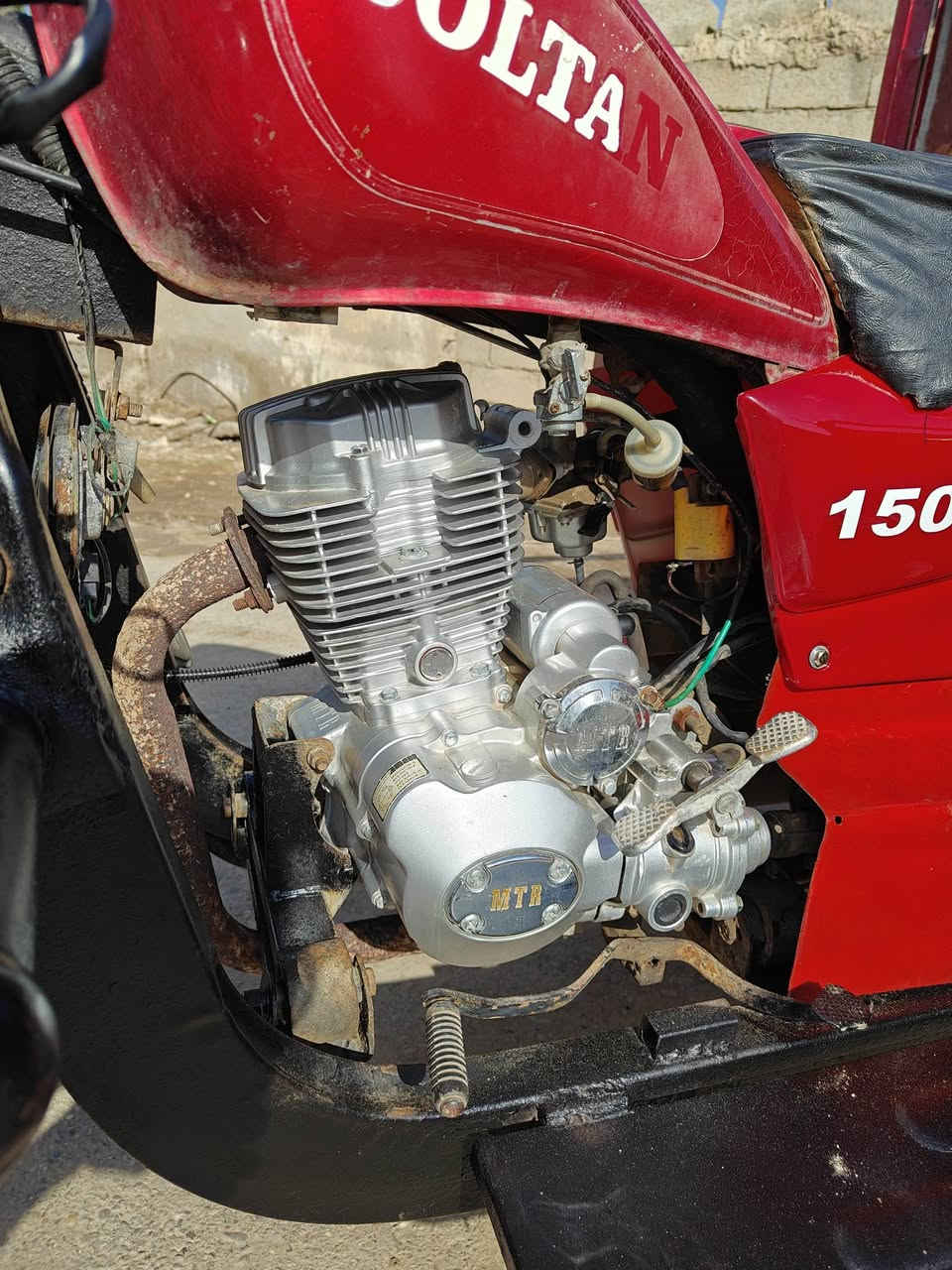 سلام عليكم ستوته لبيع موديل 15اوراق اصوليه مكينه جديده كلش ستوته نضيفه سعره خاص //***********/قلعه صالح
