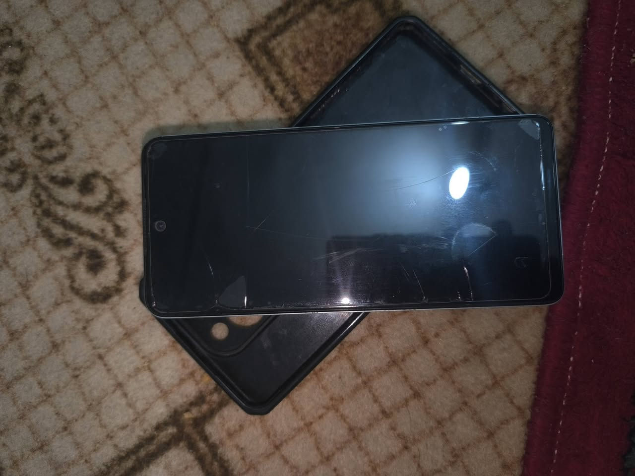 جهاز تكنو البيع ذاكره 256 جهاز نضيف السعر 150وبيه مجال رقم ***********
