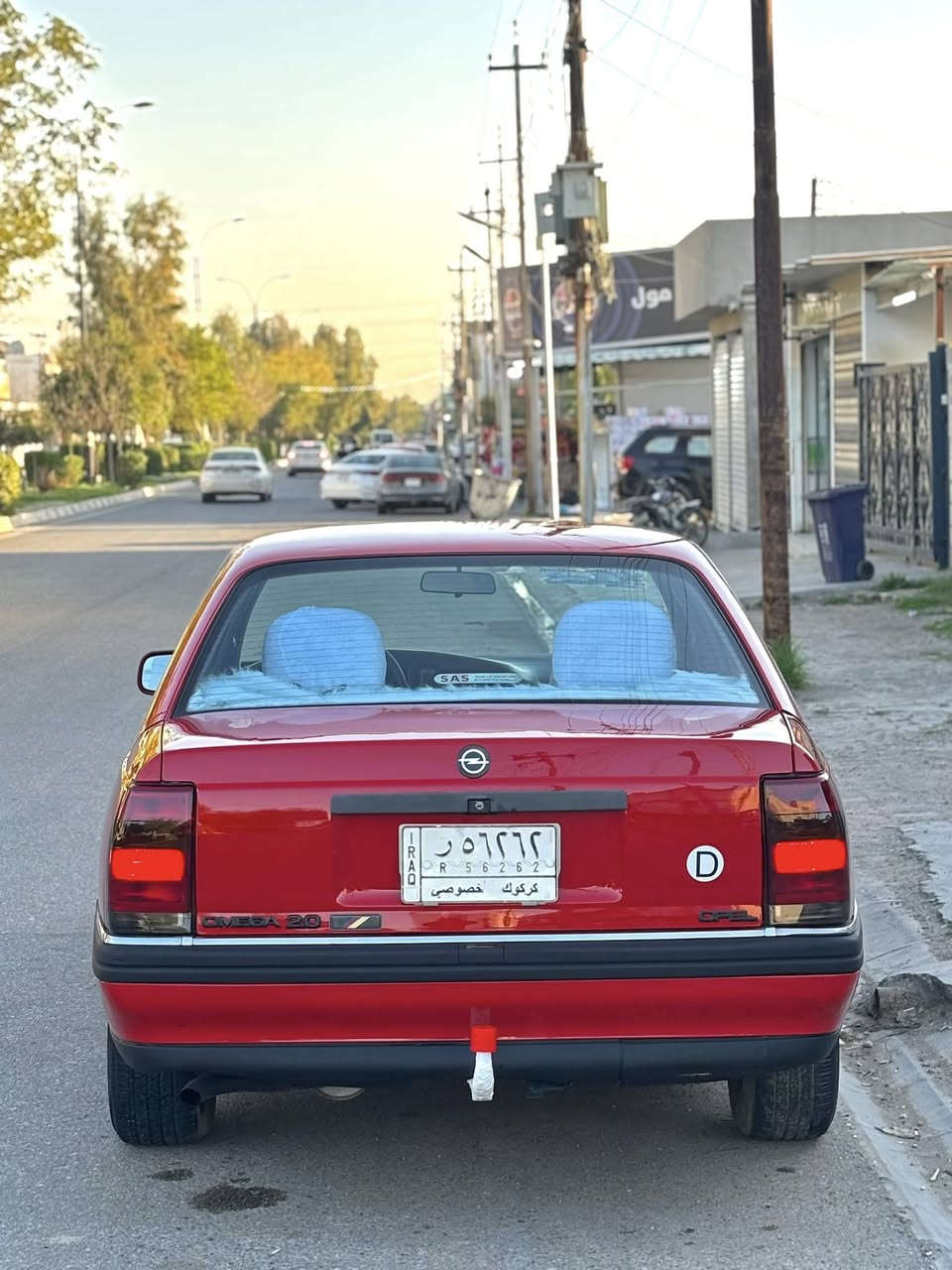 حجم 20 بيلادي كير اتومتيك كيرومحرك شرط سعرها 48 ورقة
صدر جديد كهربايت شغال بدون نقص ***********
رقم كركوك مشروع وطني لحد 29 جديد شرط تحويل 
كير اتومتيك قفل مركزي بيها كوبون بنزين ⛽️ 
سيارة صبغ حيزام الجمالية بدون اي ضرر مكفولة 
داخلها جديد مابيها مصرف مكان كركوك
