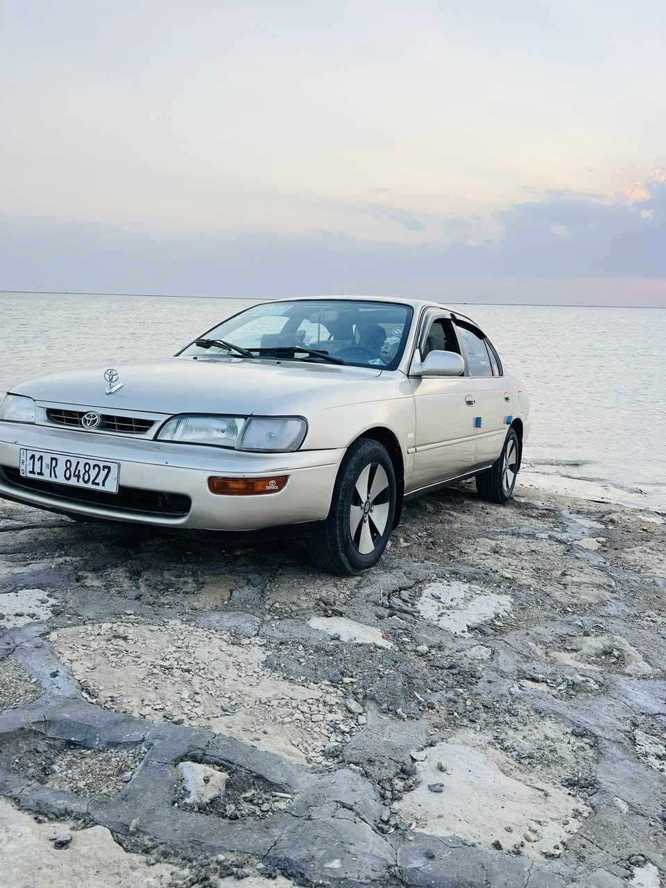 كورلا للبيع موديل ✅ 1992كفالة
تبريد ✅

گير مكينه كفاله 

بأسمي رقم بغداد ✅

السعر 62 بيهه مجال كلش بسيط 

***********
