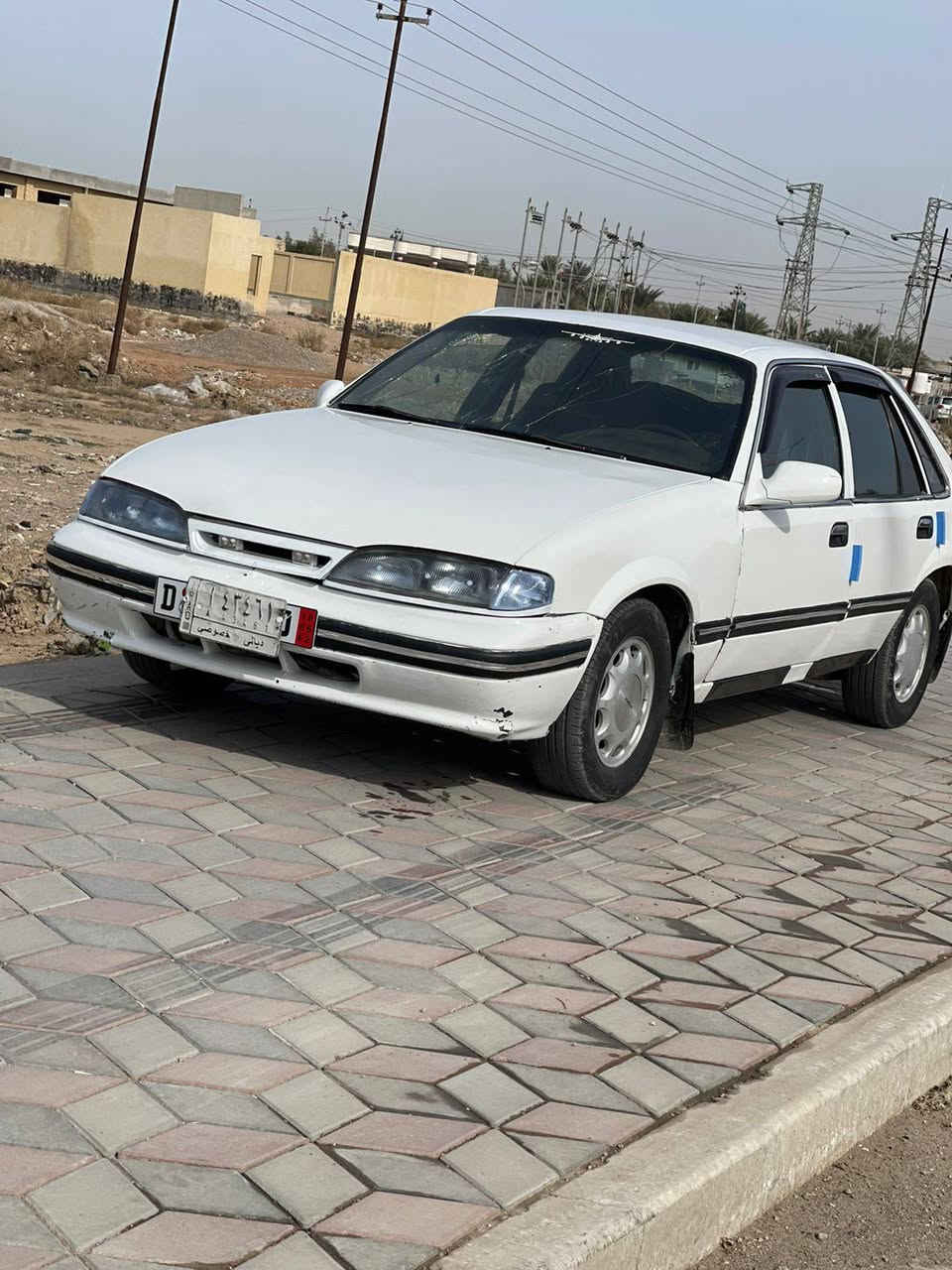 السلام عليكم
للبيع برنس عادي 
موديل 1994سنويه مجدده 2028 
محرك وكير جديد 
صدر امامي خلفي جديد 
كهربائيات كلها شغاله 
السياره مصبوغه جماليه 
تخم تاير جديد 
السعر 25وبيها مجال قليل مكاني ديالى بلدروز ❤️ رقمي *********** 
السياره عوزها بطاين فقط
