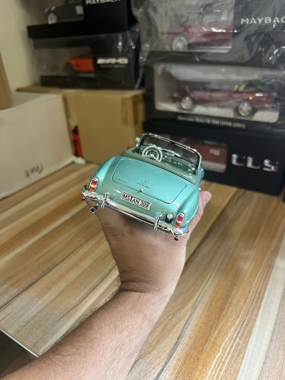 مرحبا اصدقائي
1/18 
Norev
Mercedes-benz 190sl
بدون باكيت السعر 110$


**إذا كنت صاحب هذا الإعلان وتريد حذفه لأي سبب، رجاءا أرسل رسالة إلى الدعم الفني**