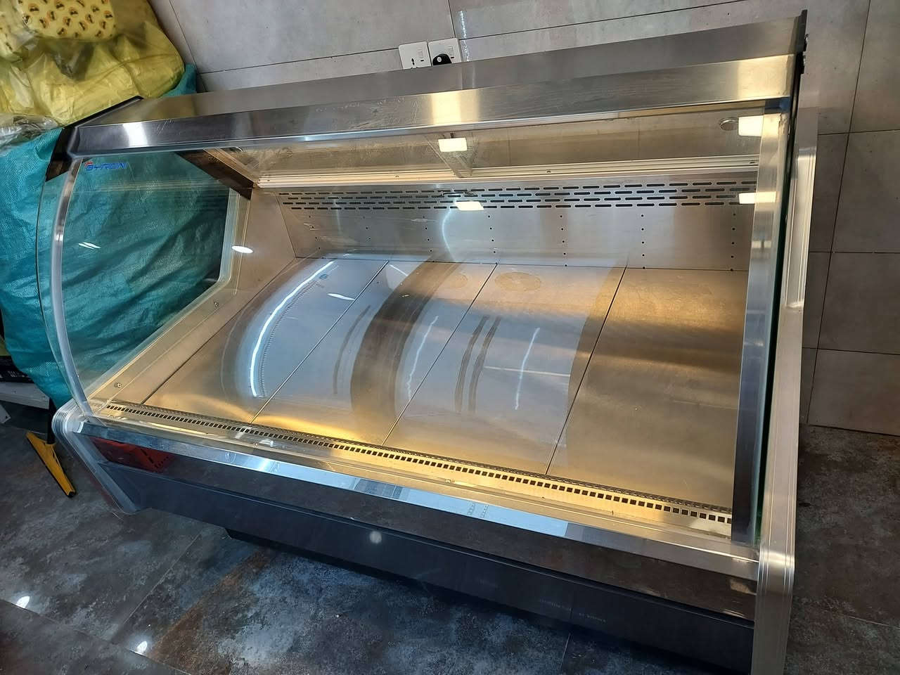 ئەم بەڕادە بۆ فرۆشتن تازەیە ٤ مانگ ئیشی کردوە 
800$
شوێن سلێمانی
درێژی ٤٩
پانی ١.٤٨


**إذا كنت صاحب هذا الإعلان وتريد حذفه لأي سبب، رجاءا أرسل رسالة إلى الدعم الفني**