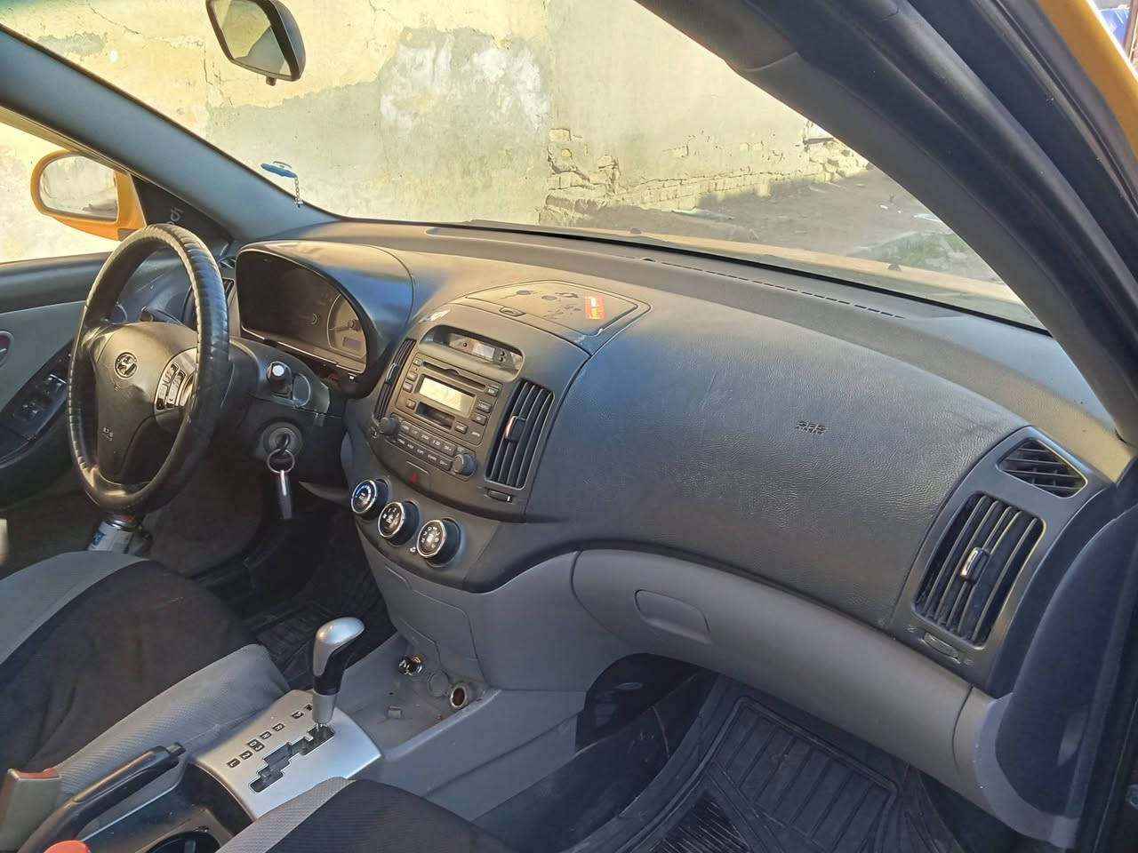 النترا وارد امريكي 2009 محرك 2000 مصفره هيأ ومرور رقم انكلزي الجديد تحويل مباشر بيها تصليح بل جاملغ الخلفي   مكفوله من العيب الشرعي مكان  السياره ناصريه مركز شراي اتصل ***********  وتساب موجود السعر 78 وبيها مجال قليل عل فيس غير متواجد شراي اتصل
