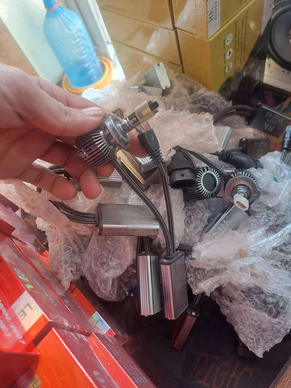 العنوان موصل حي الوحده سايدين نينوى الشرقيه قرب جامع الصابرين مقابل مدرسة دار الضياء الاهلية
#عالم_الصوتيات RMS 1995
توصيل ٦ لكل المحافظات
و الموصل توصيل ٣ لكل المناطق
بإدارة م . هيثم النعيمي 
اوقات العمل 
من ١١ صباحآ
الى ٩ ليلآ


**إذا كنت صاحب هذا الإعلان وتريد حذفه لأي سبب، رجاءا أرسل رسالة إلى الدعم الفني**