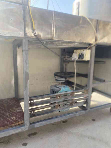 مكينه حب شمسي لبيع تفصال وحلوه 

جدر حجم كبير جام خانه كبير ونظيفه 

سعره ب400 وبيه مجال مكاني البصره 

الزبير حي شهداء /رقم /***********
