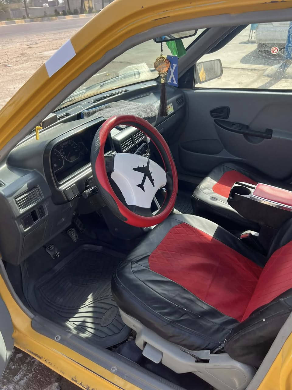 سلام عليكم سايبة موديل 11 ‏ ‏رقم بغداد إنجليزي ‏سيارة جاهزة من كل شيء بلادية وجديدة محرك خير من الله  شواص كلها بلادية  سيارة بلادية   مكان بابل ‭٠٧٧٣ ٥٣٩ ٣١١٨‬
