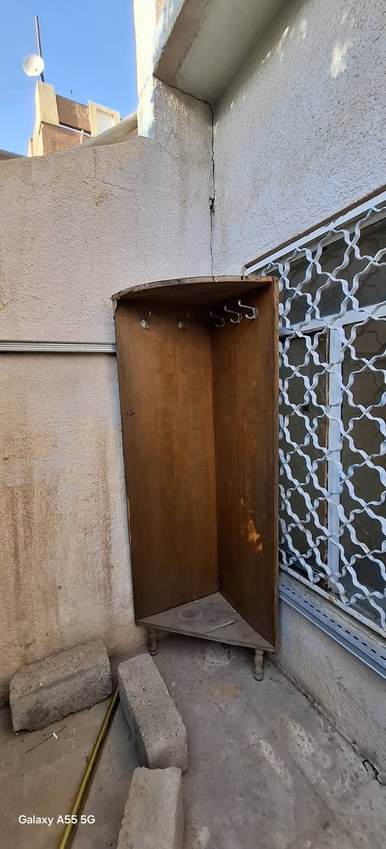 سلام عليكم انطي سعر معقول واخذها
الرقم ***********
