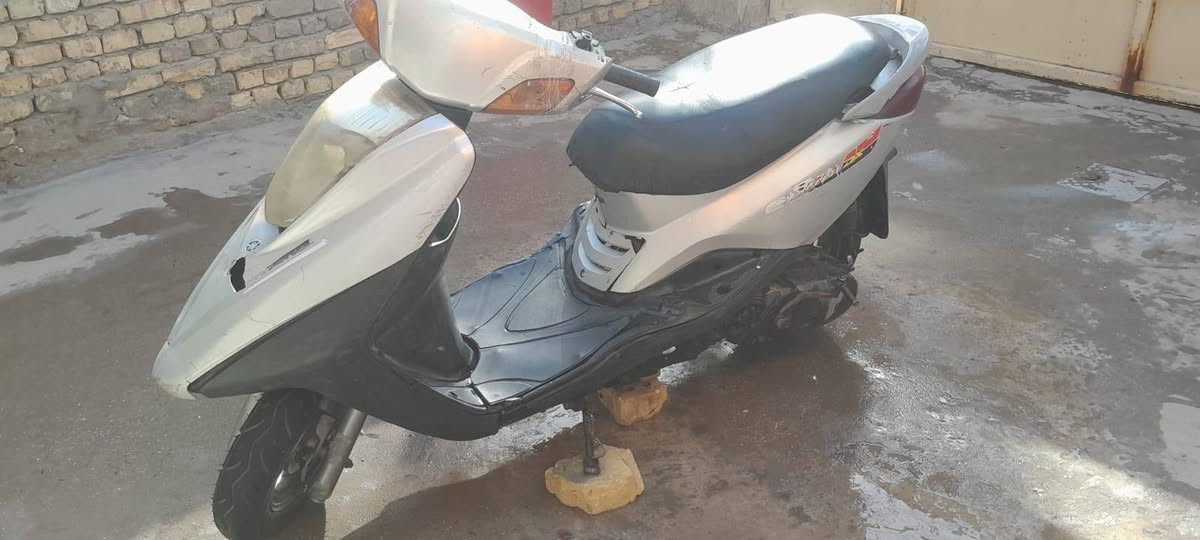 سلام عليكم دراجه ابريز  كفراته كامله كوم حديد 200نهايته مكاني بغداد الشعب رقمي ***********
