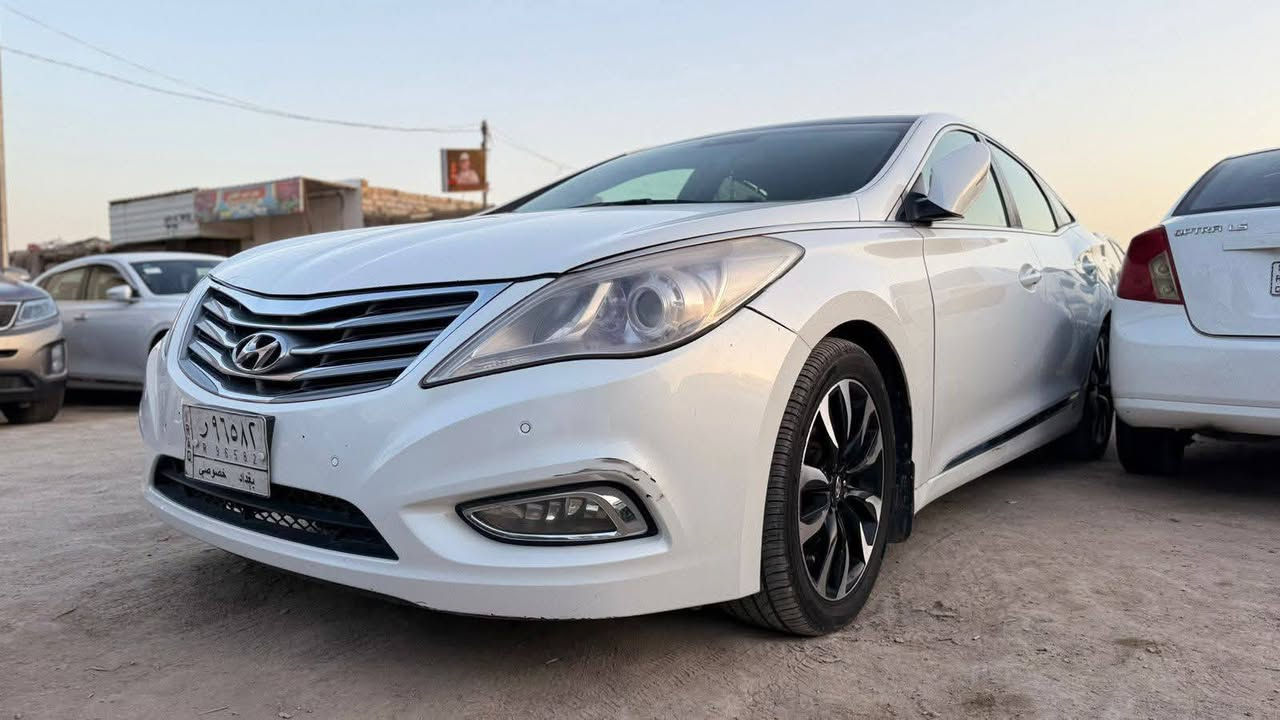 هونداي ازيرة2014 فول VIP موصفات خاصه رقم سياره بغداد السونار مرفق بل منشور مكان سياره سماوه قضاء الرميثة سعر 145 وبيهه مجال للستفسار اتصال عله رقم ***********
