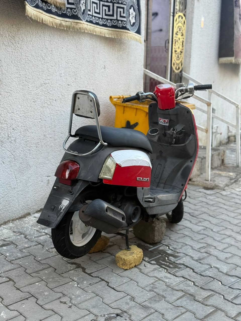 للبيع جديده كلش سلف هندر مامفتوحه جديده بس كفرات تجاري شراي تعال خاص  850 وبيه مجال بسيط
***********
