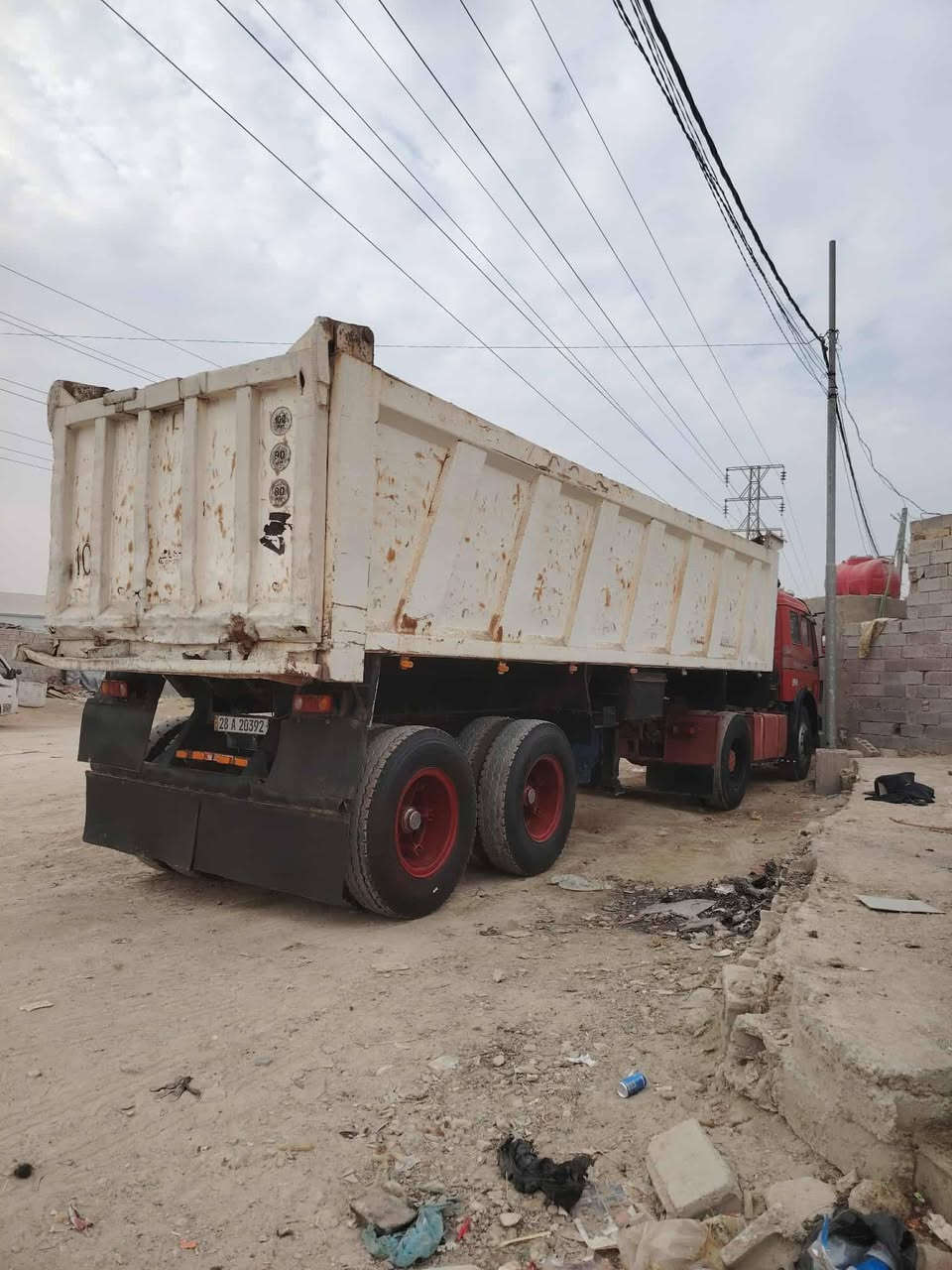 السلام عليكم عربانه للبيع علم2007 كفاله عامه تخم تاير المكان النجف الاشرف للاستفسار الاتصال على الرقم ***********
***********
***********
