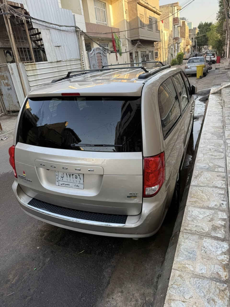 سلام عليكم اخوان للبيع دوج كرفان موديل 2016 كلين تايتل بدون صبغ وصار بيه حادث بلعراق بسيط وتم تبديل جاملغ والبنيد نفس اللون بلادي وبدون دواخل وبدون ايرباك محرك كير صدر مكفول تخم تاير سياره كامله فلس متذب عليه مكان سياره بغداد كاظميه سعر 160$ للتواصل *********** و***********
