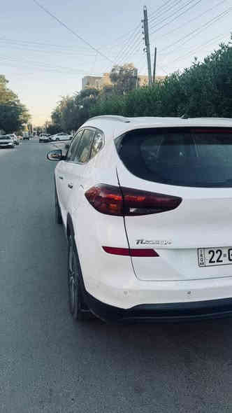 توسان ٢٠١٩ للبيع خليجي
اللون ابيض 
ماشي ١٥٧ الف 
بيها حادث بالصندوق داخل العراق 
السياره مابيها اي عطل 
البنيد بيه شويه بارد
رقم اربيل الجديد وسنويه جديده
للاستفسار  *********** دكتور قتاده 
السعر ١٩.٥٠٠ الف دولار 
المكان العامريه
