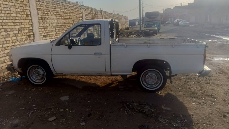 اسلام عليكم سياره للبيع نيسان المستحيه جاهزه كير ومكينه ونجي رقم ذي قار مشروع وطني البيع مستعجل 30 وبيه مجال حك الجيه انه مكلف بل نشر الستفسار رقم ***********
