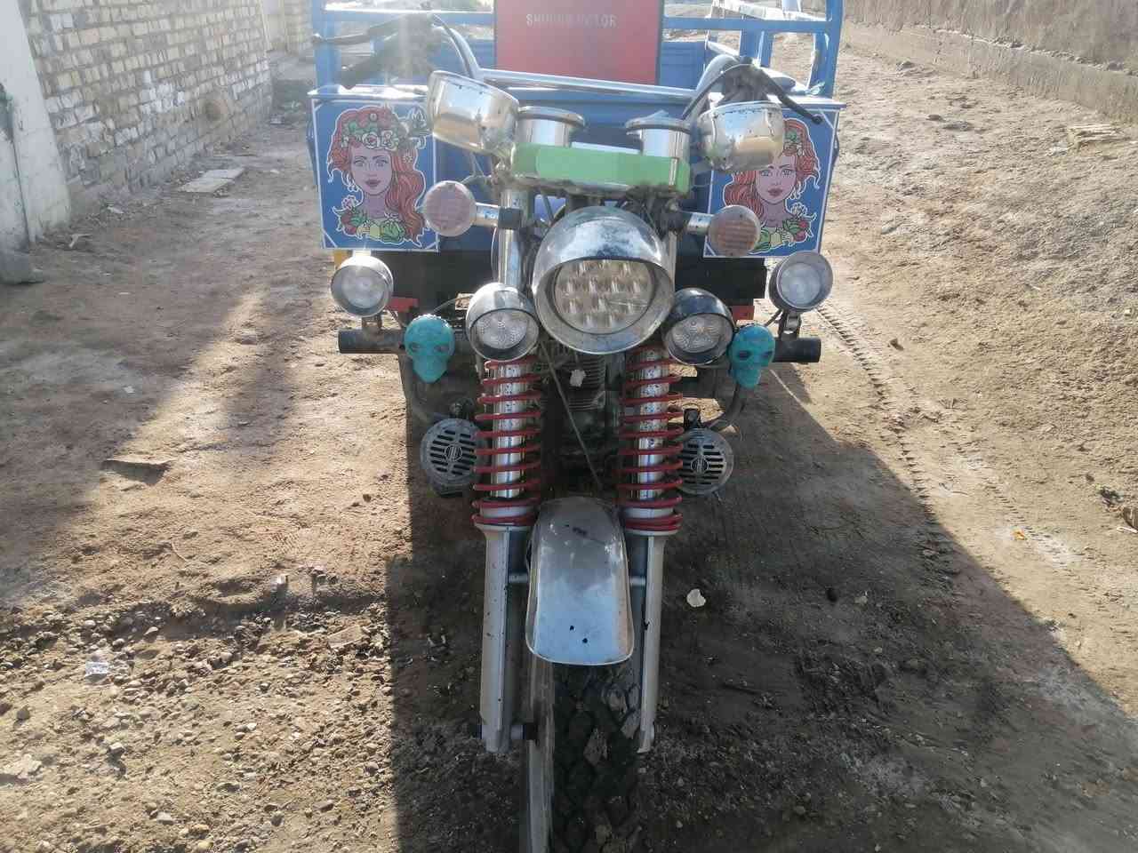 ستوته للبيع موديل ٢٠ مكفوله أوراق اصوليه نضيفه سعر خاص الحمزه الشرقي ***********
